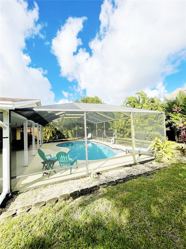 Building Photo - 357 NE Gulfstream Ave