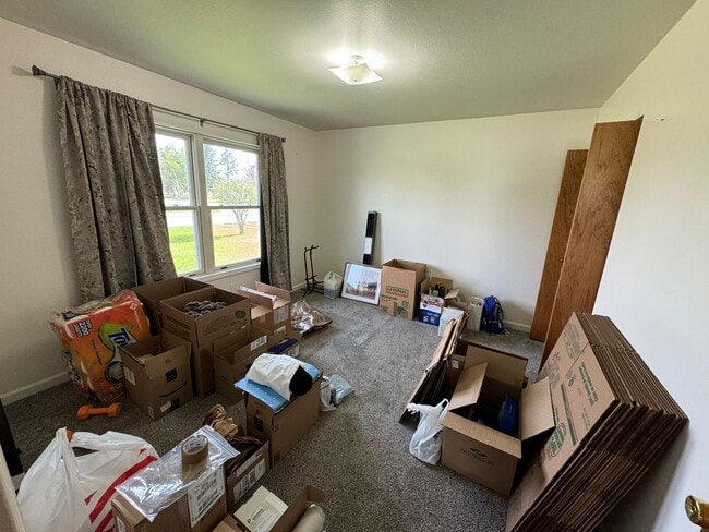 Building Photo - Beautiful Home on The East Side of Great Falls