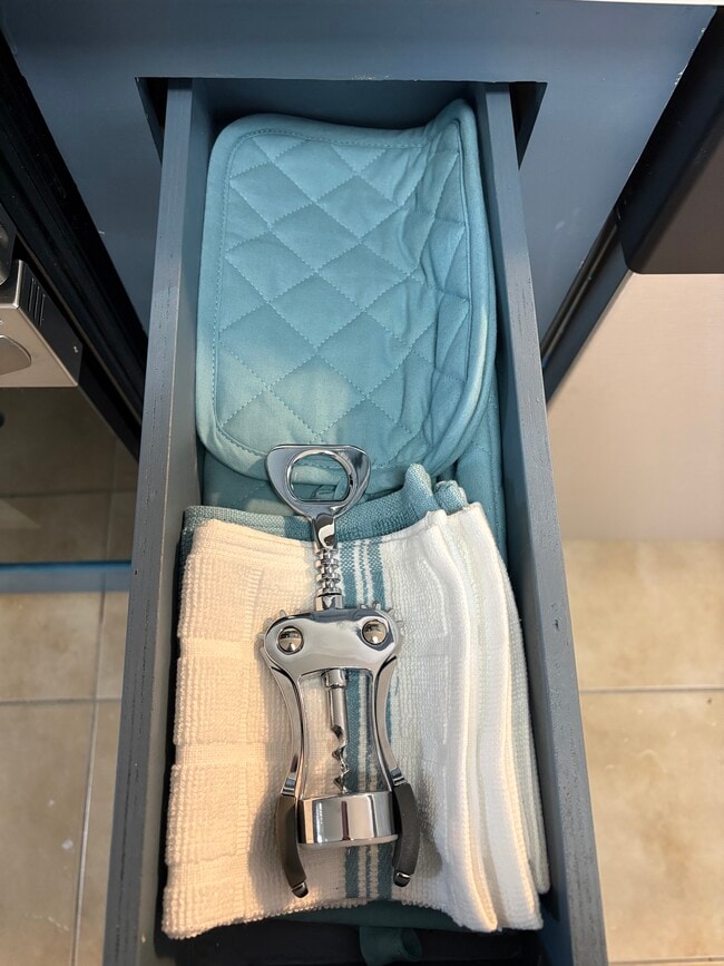 Building Photo - 4338 Ridgecrest Cir