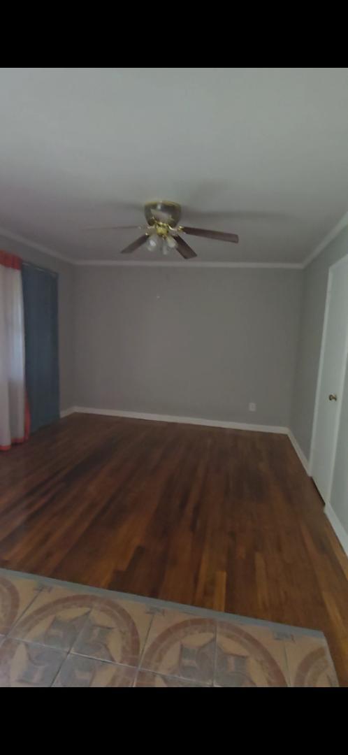 Building Photo - 2644 Mirror Ave