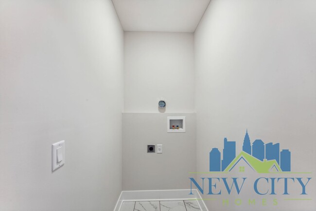 Building Photo - Olde Towne East New Build - 2 Bedroom - Se...