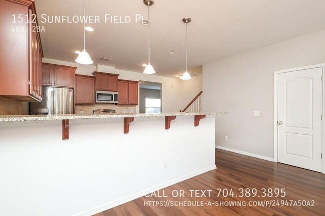 Building Photo - 1512 Sunflower Field Pl