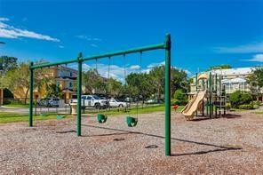 Building Photo - 5711 Bentgrass Dr