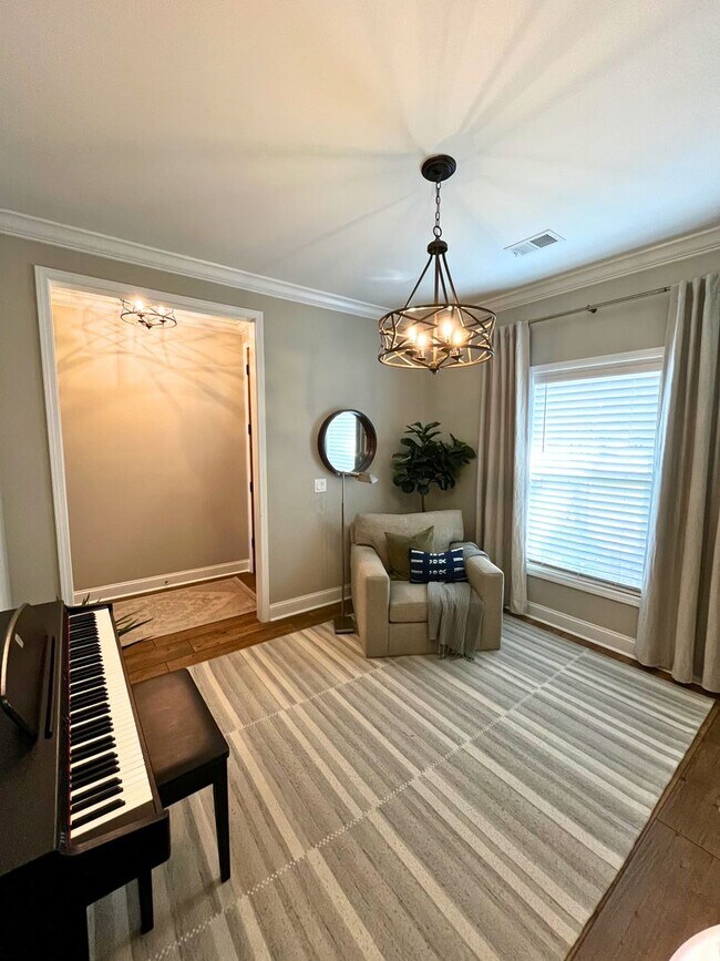 Building Photo - 3/2 with amazing community amenities!