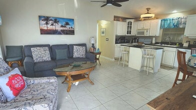 Building Photo - 10851 S Ocean Dr