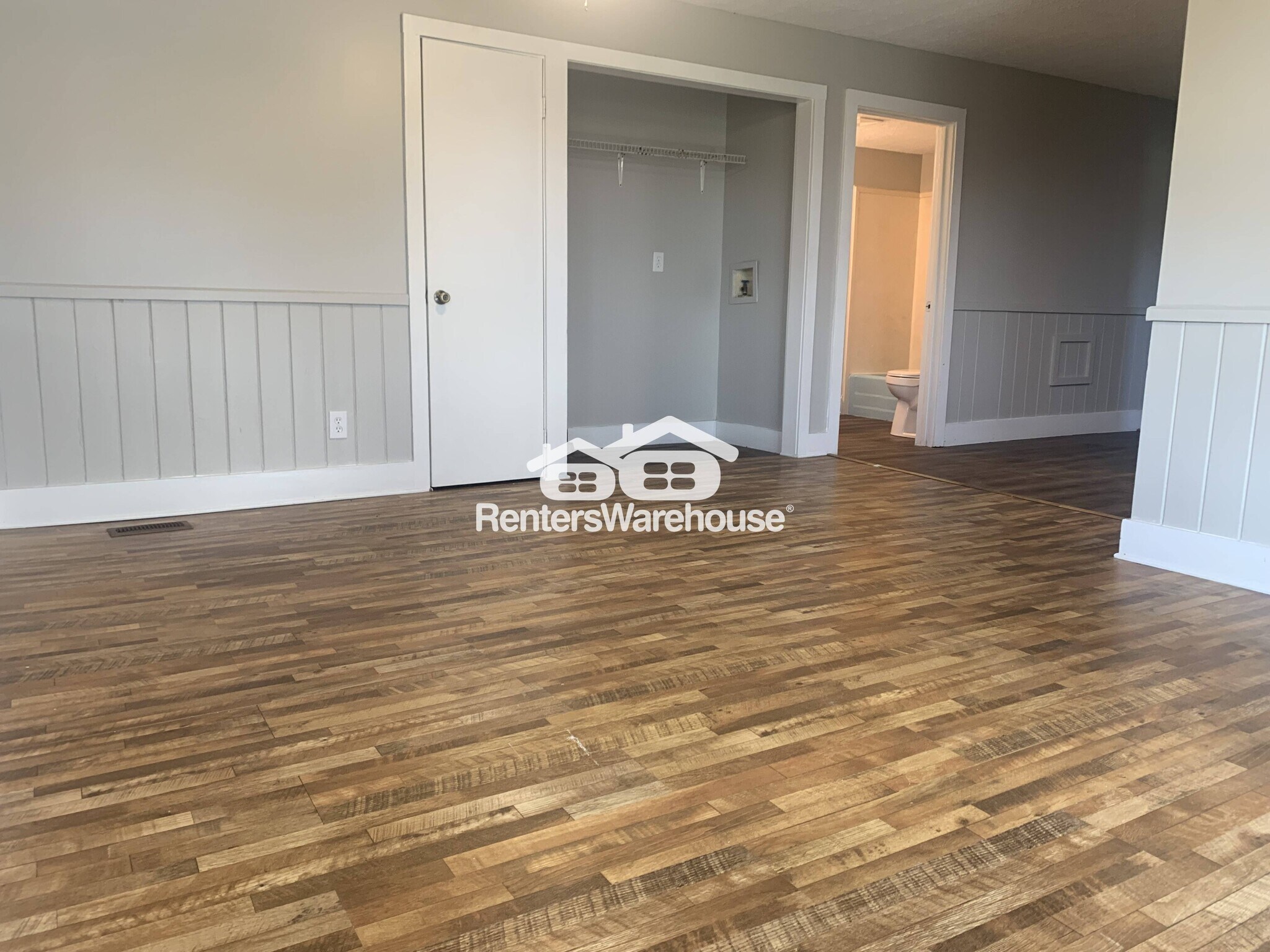 Building Photo - 27783 Pinedale Rd