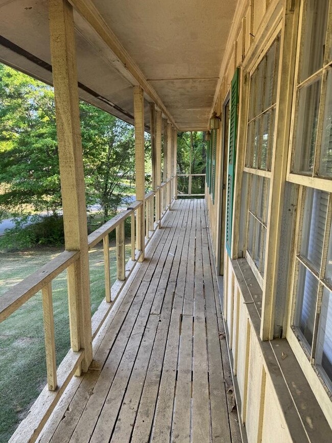 Building Photo - 115 Bay Valley Dr SW