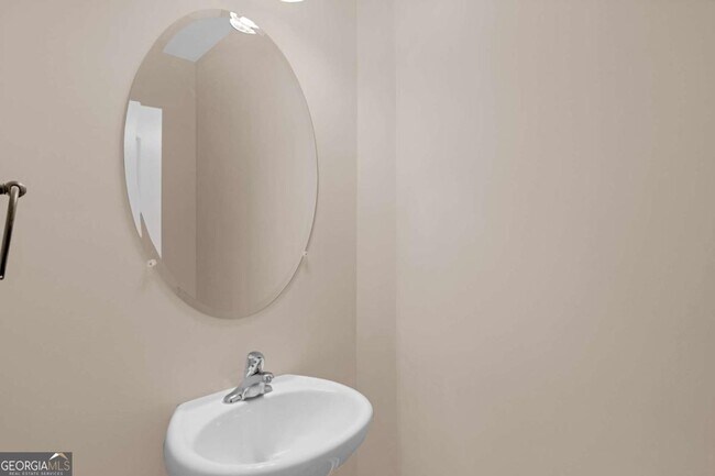 Building Photo - 469 Archie Way