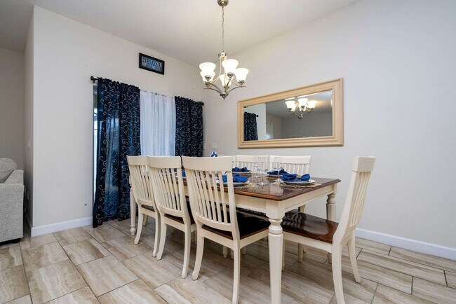 Building Photo - 3153 Pequod Pl