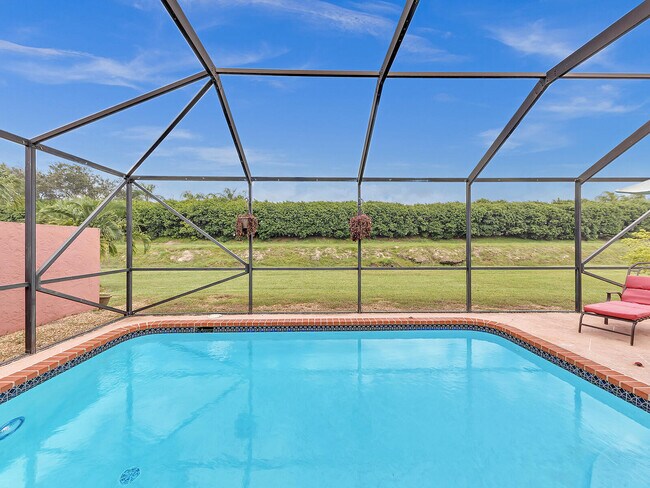 Building Photo - 7747 Villa Nova Dr