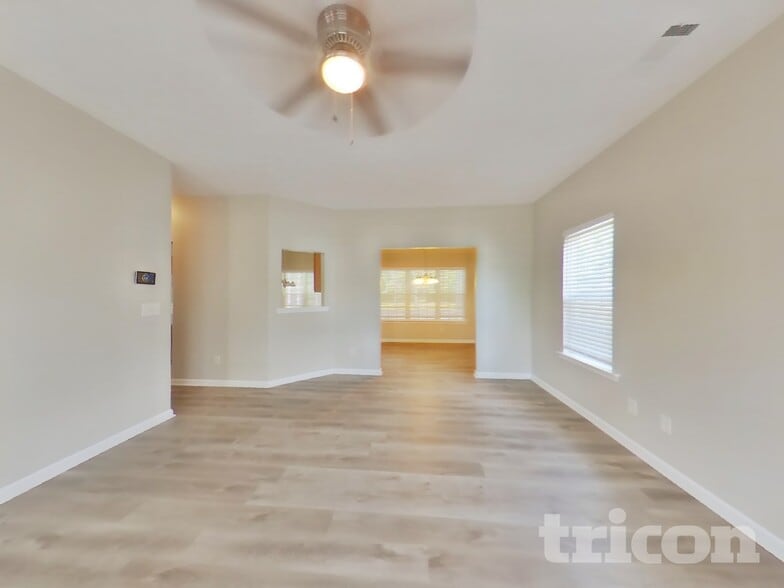 Building Photo - 272 Prescott Ct