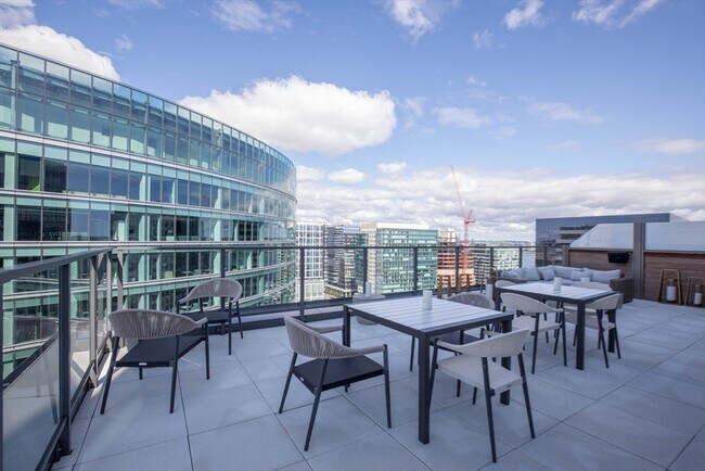 Building Photo - 133 Seaport Blvd