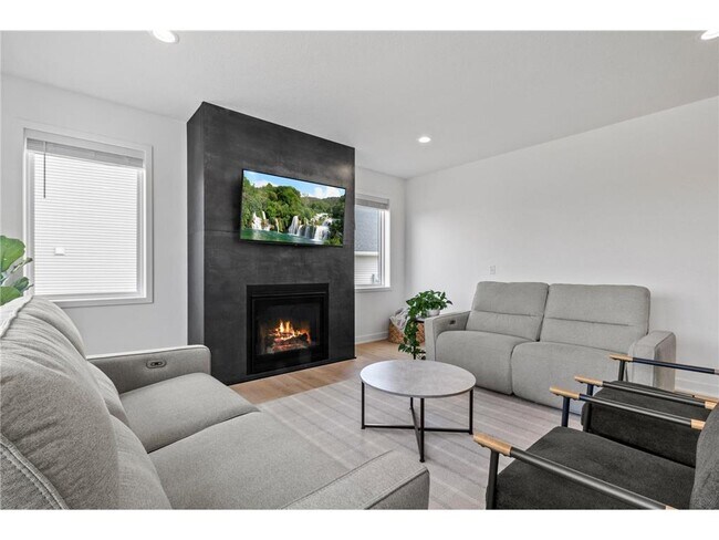 Building Photo - 17949 Hidden Creek Trl