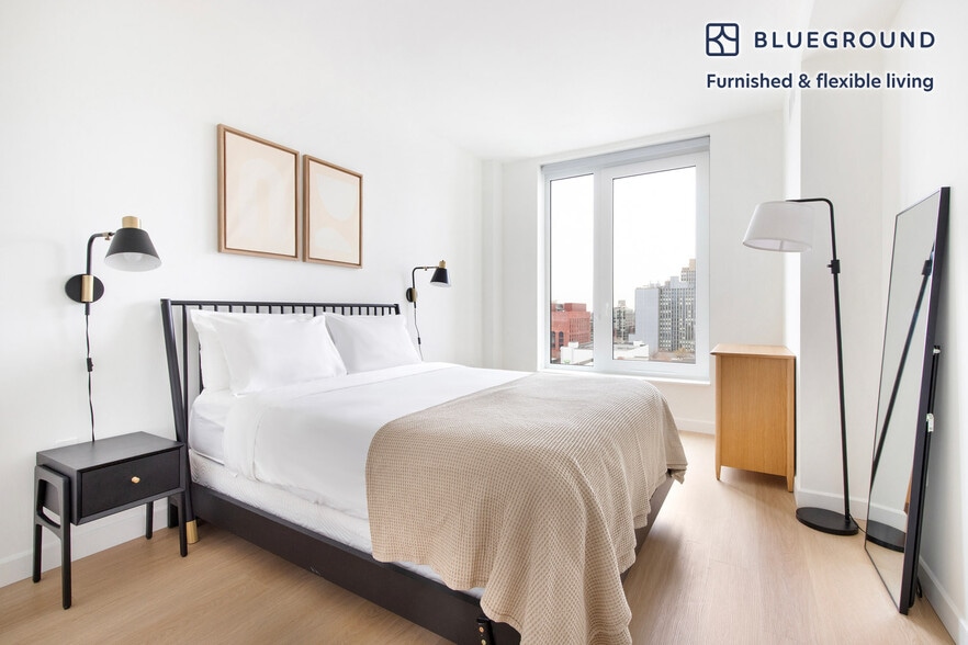 Building Photo - 544 Carroll St