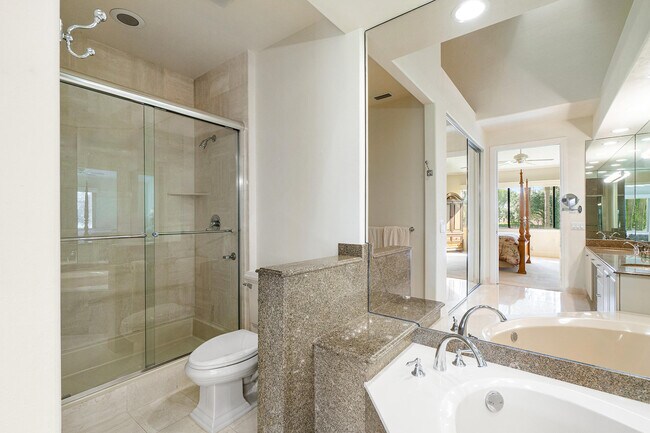 Building Photo - 16939 Isle of Palms Dr