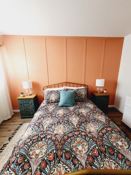 Guest Bedroom 2 - 155 S Canyon Diablo Rd