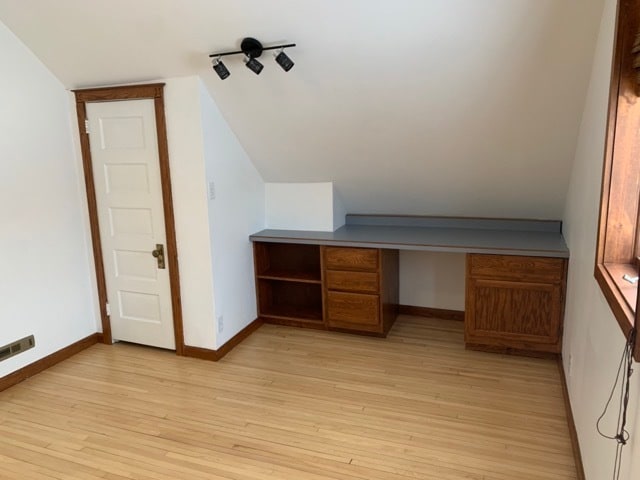 Building Photo - 1818 E 7th St