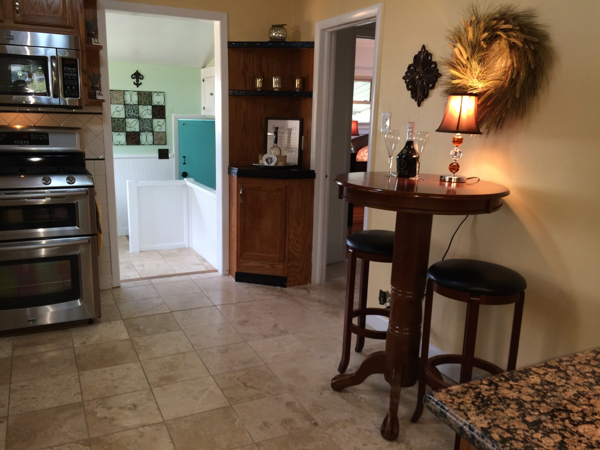 Eat in kitchen - 4938 Meade st