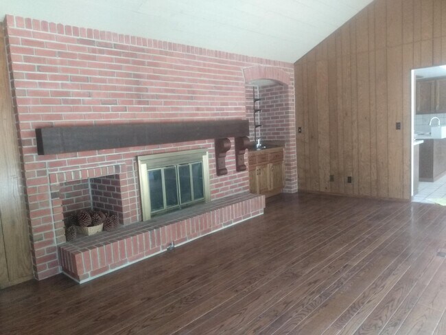 Building Photo - 138 Virginia Ct