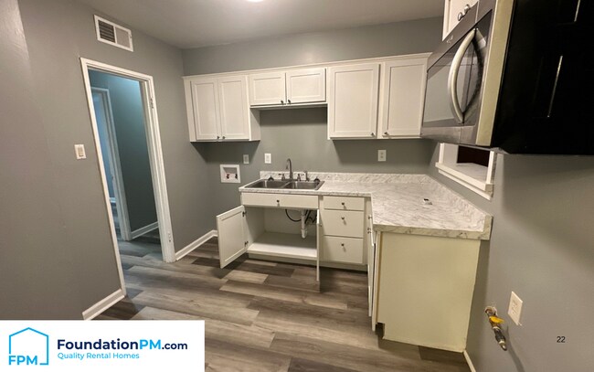 Building Photo - 3767 Philsdale Ave