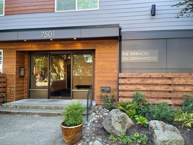 Building Photo - 7501 Greenwood Ave N