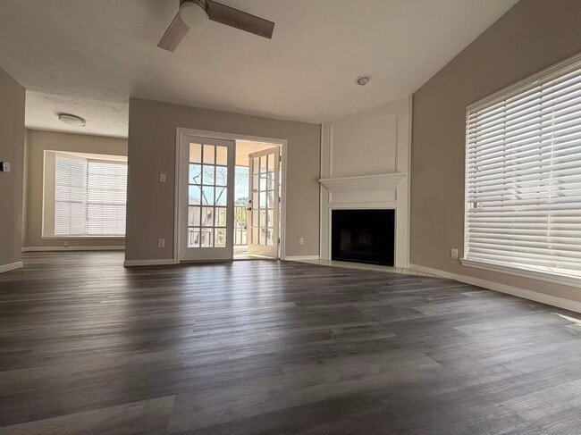 Building Photo - 2220 Bering Dr