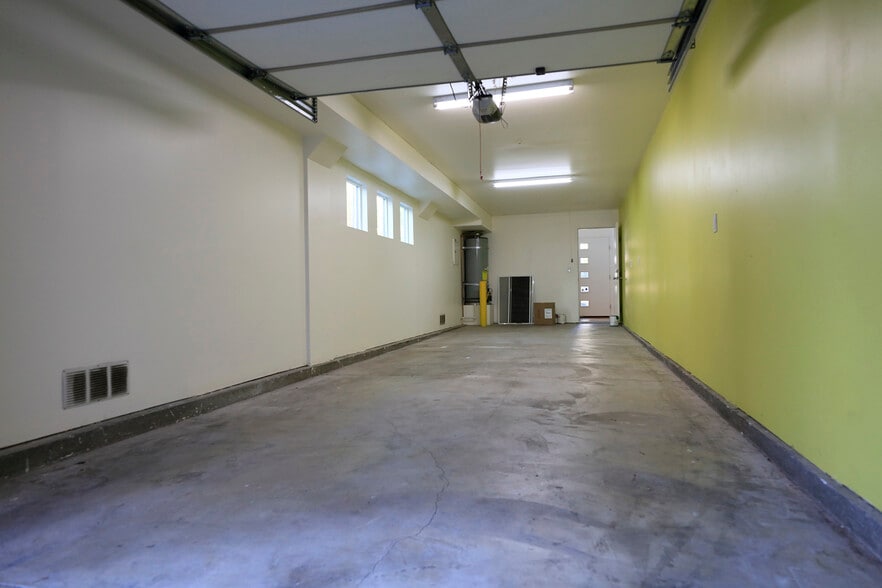 Garage Interior - 741 Wilcox Ave