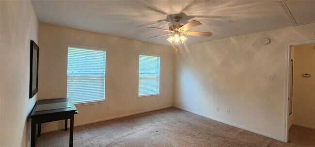 Building Photo - 2211 Place Rebecca Ln