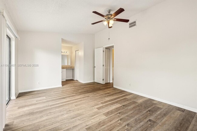 Building Photo - 3789 Mil-Pond Ct