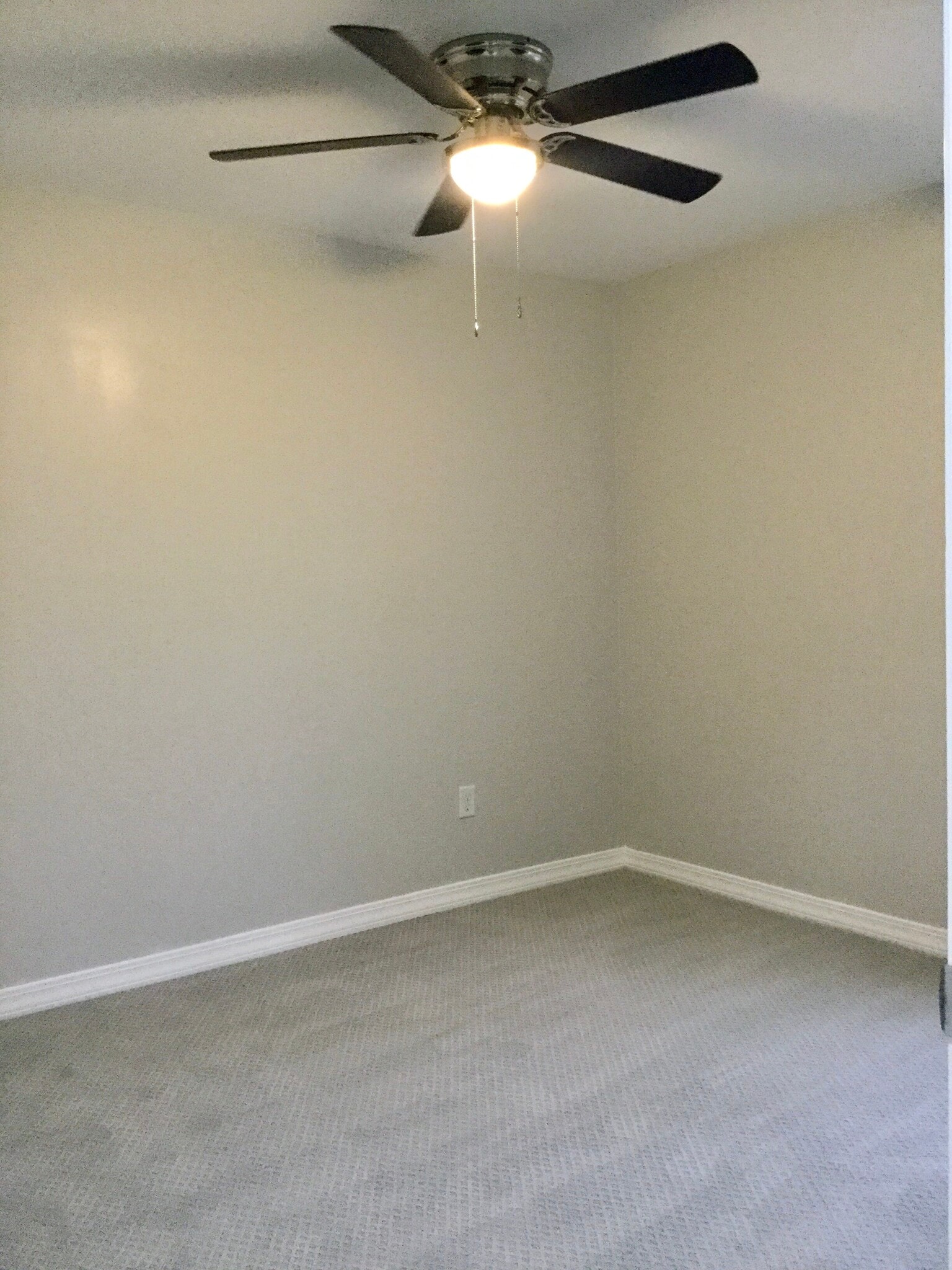Bedroom - 270 Hillcrest Rd