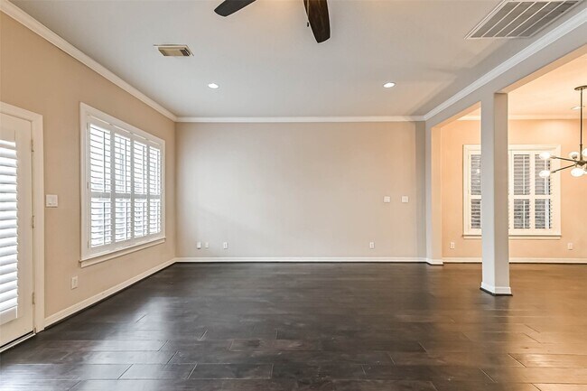 Building Photo - 5453 Fairdale Ln