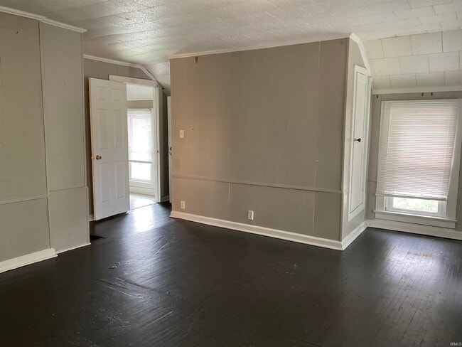 Building Photo - 1637 St Marys Ave