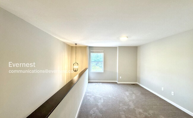 Building Photo - 6149 Jadwinn Dr