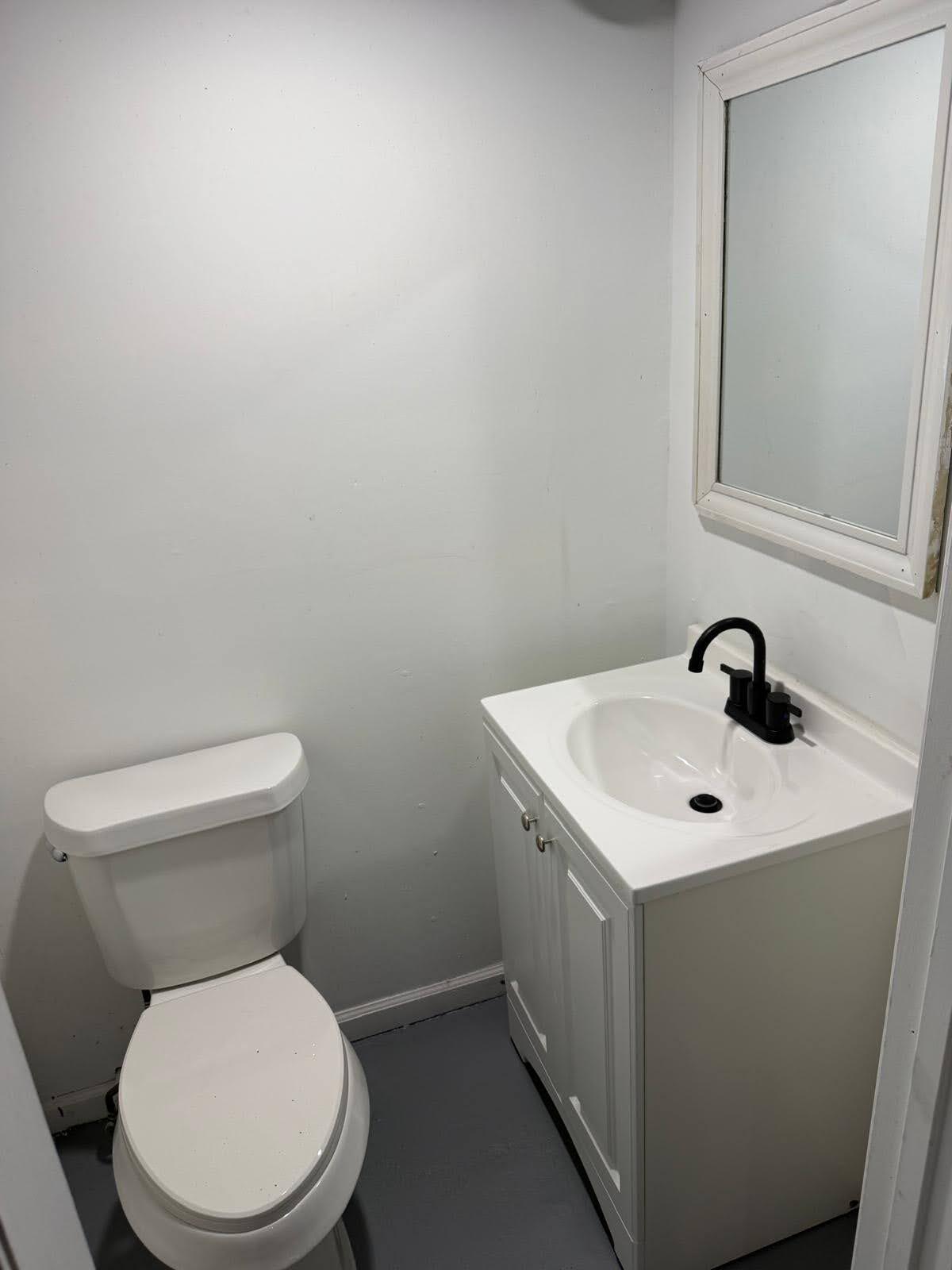 Building Photo - 19934 Manor St