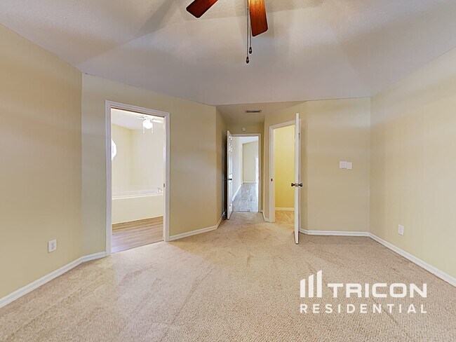 Building Photo - 11302 Andy Dr
