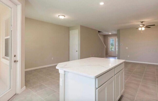 Building Photo - 2 bedroom house in beautiful resort community