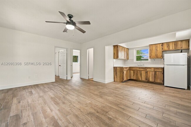 Building Photo - 7120 SW 58th St