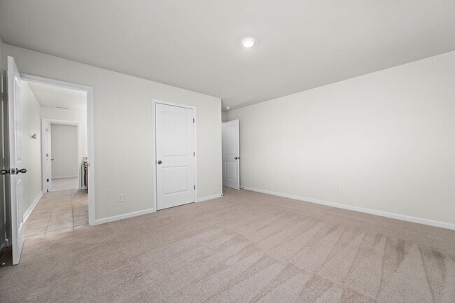 Building Photo - 1011 Alta Vis Ln