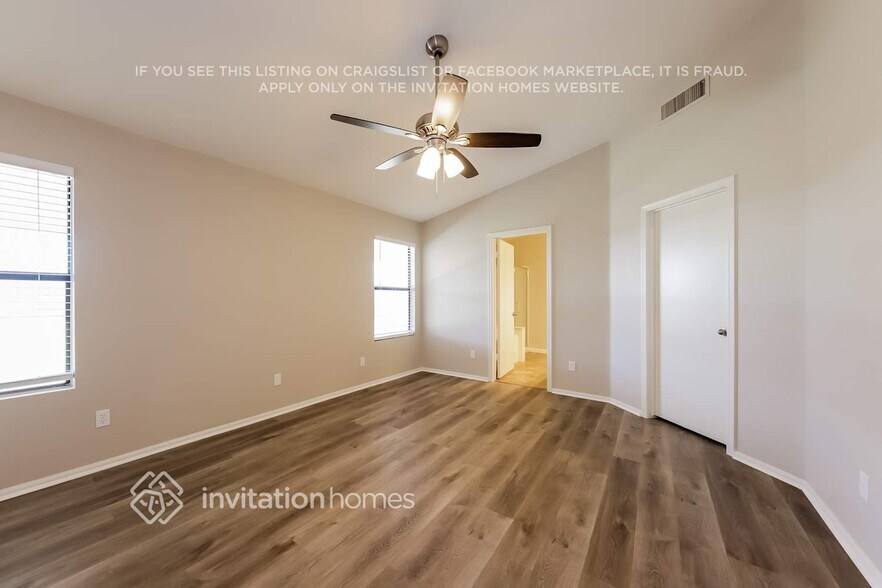 Building Photo - 20463 N 37th Ave