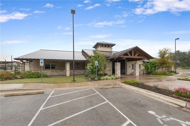 Building Photo - 1524 Uhland Dr