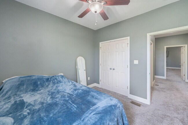 Building Photo - 406 Arbor Lake Dr