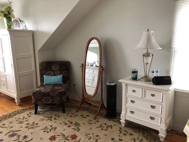 Building Photo - 86 Chapel St