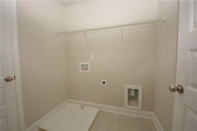 Building Photo - 1712 Prelude Pointe