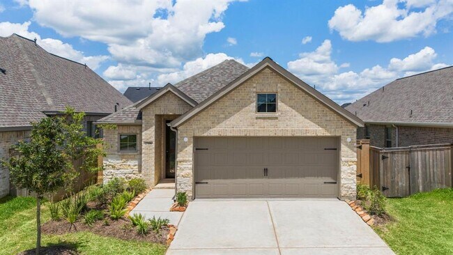 Primary Photo - 27106 Cutleaf Daisy Ct