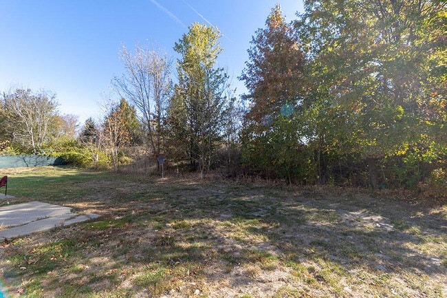 Building Photo - 7216 N Moberly Dr