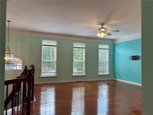 Building Photo - 4692 Wehunt Commons Dr