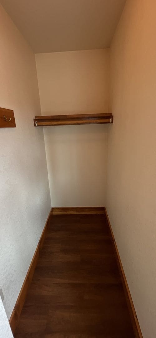 Building Photo - 938 St Joe St