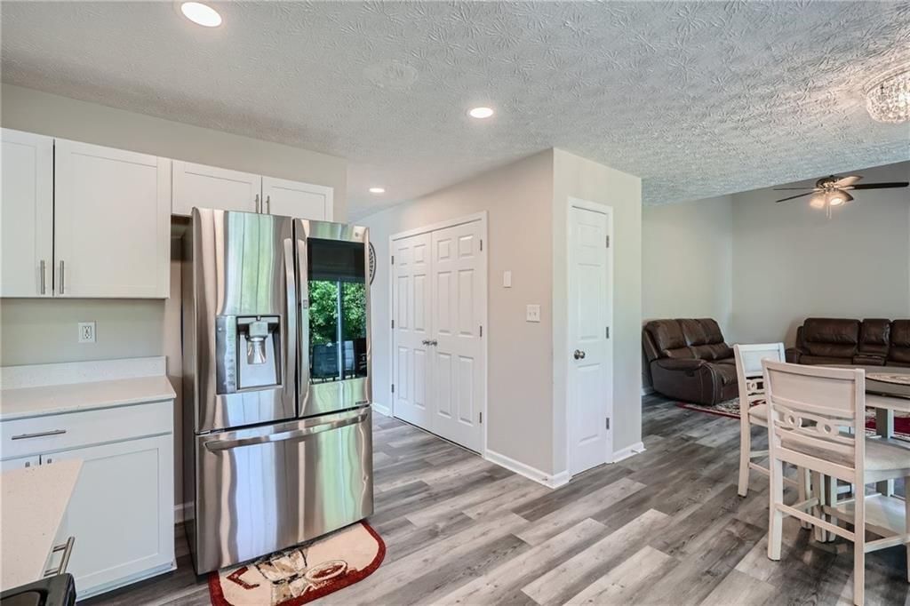 Building Photo - 3370 Flagstone Trce