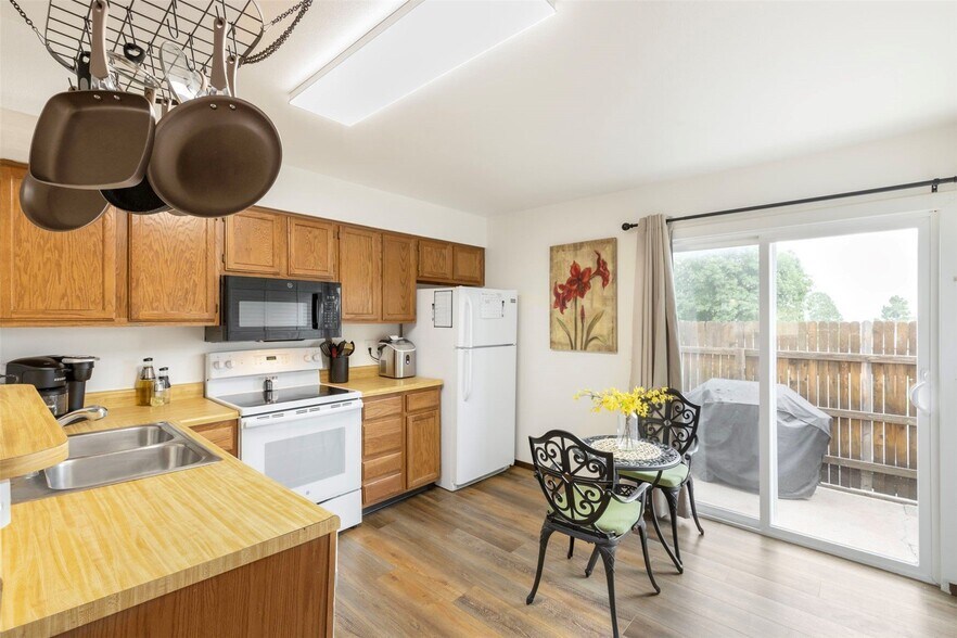 Building Photo - 3112 Vail Pass Dr