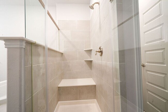 Building Photo - 2130 Argolis Dr